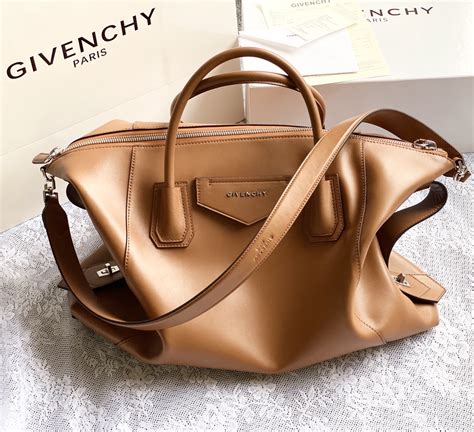 how much are fake givenvhy bags|where to find givenchy bags.